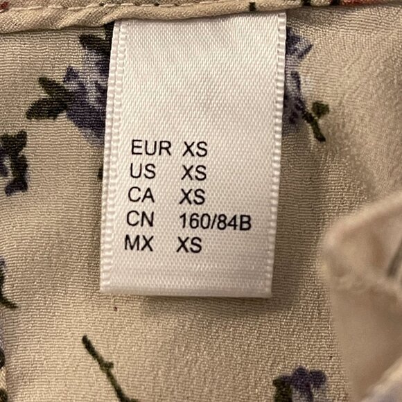 Unbranded Blouse Women's XSmall Tan Floral Pullover Short Sleeves - Picture 11 of 12